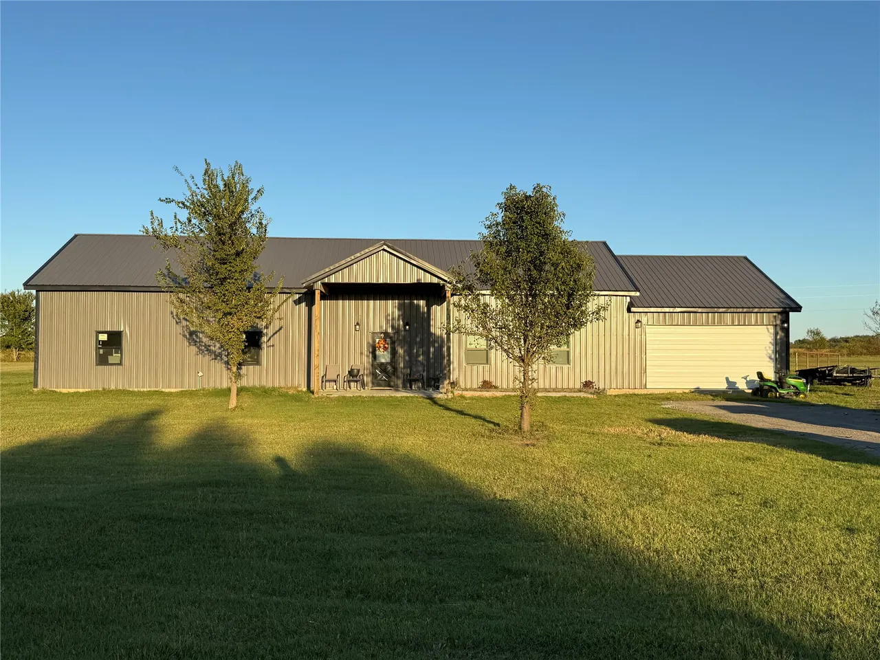 Front exterior — 5241 S 40th Street E, Muskogee, OK 74403
