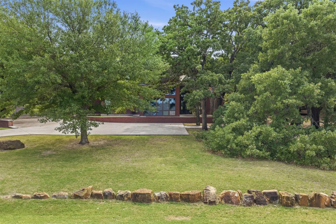 Photo 40 — 260 Country Club Road, Ardmore, OK 73401