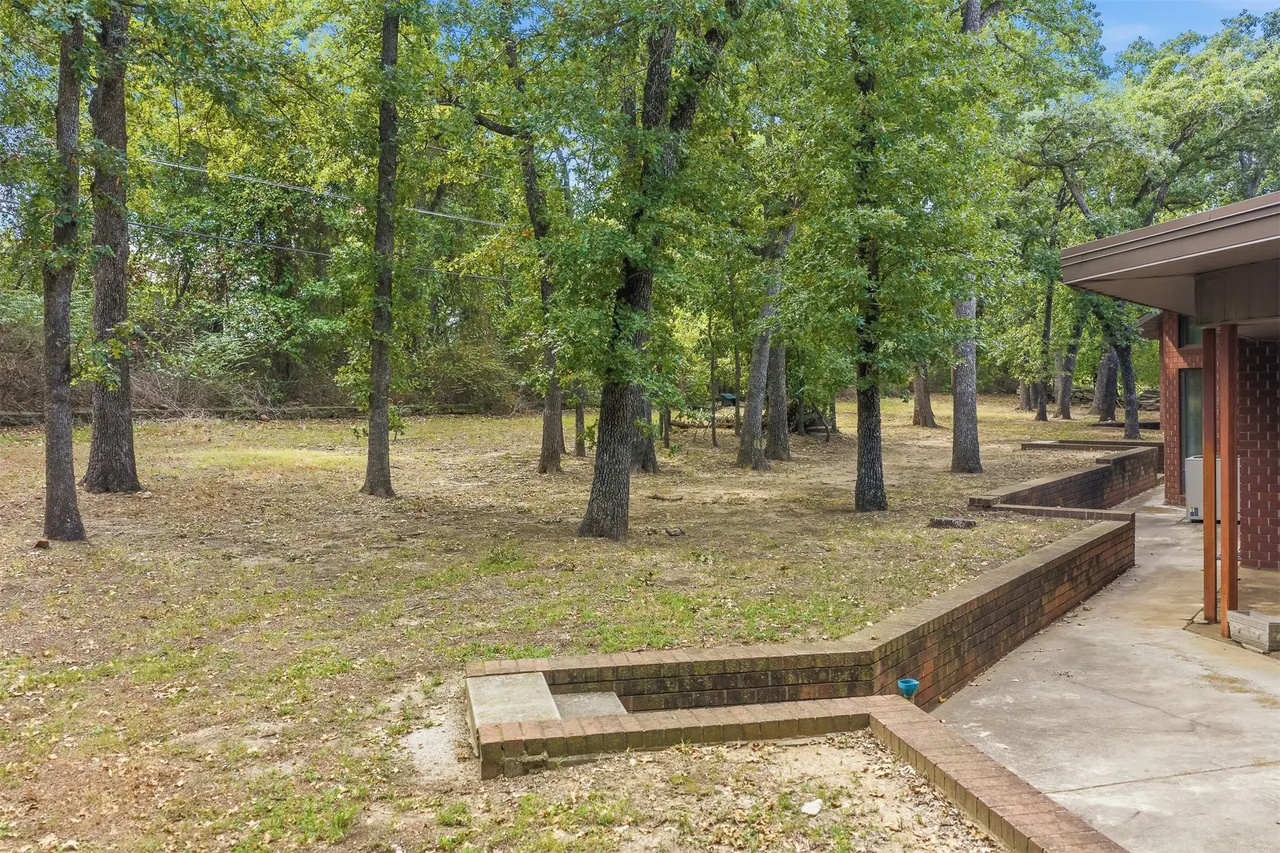 Photo 48 — 260 Country Club Road, Ardmore, OK 73401