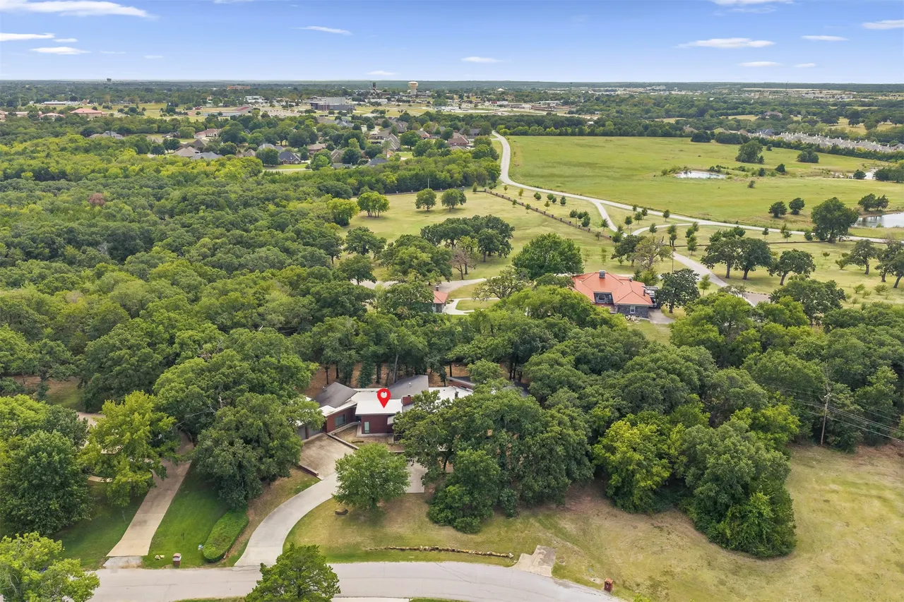 Photo 49 — 260 Country Club Road, Ardmore, OK 73401