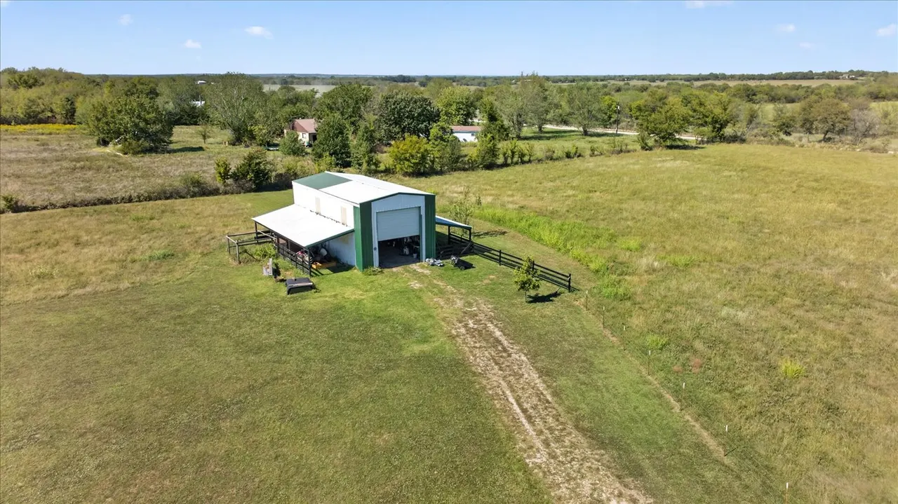 Photo 30 — 26115 NS 4157 Road, Nowata, OK 74048