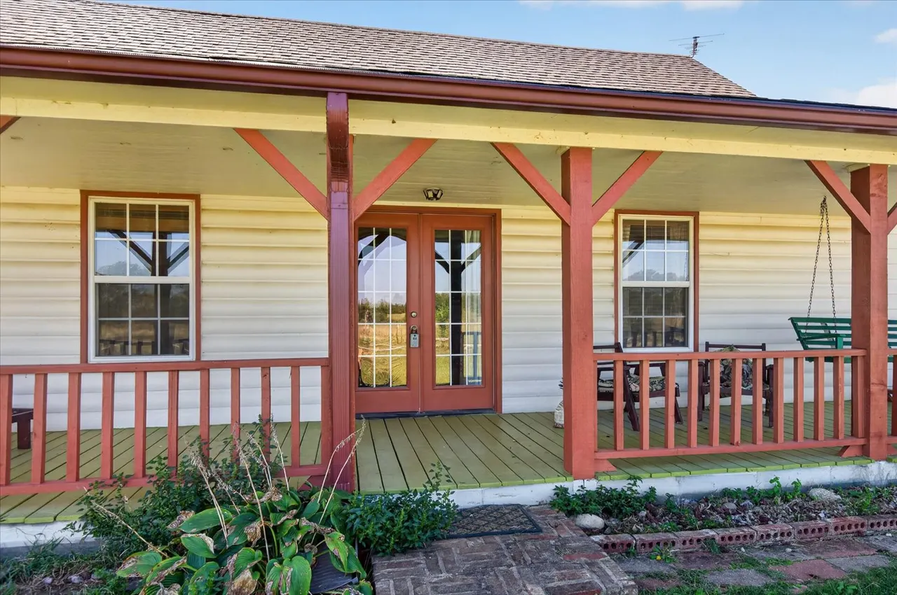 Photo 3 — 26115 NS 4157 Road, Nowata, OK 74048