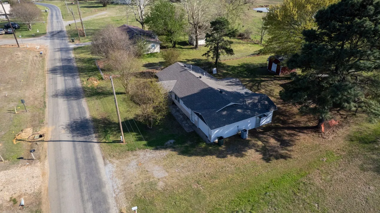 Photo 19 — 610 E McKennon, Calera, OK 74730