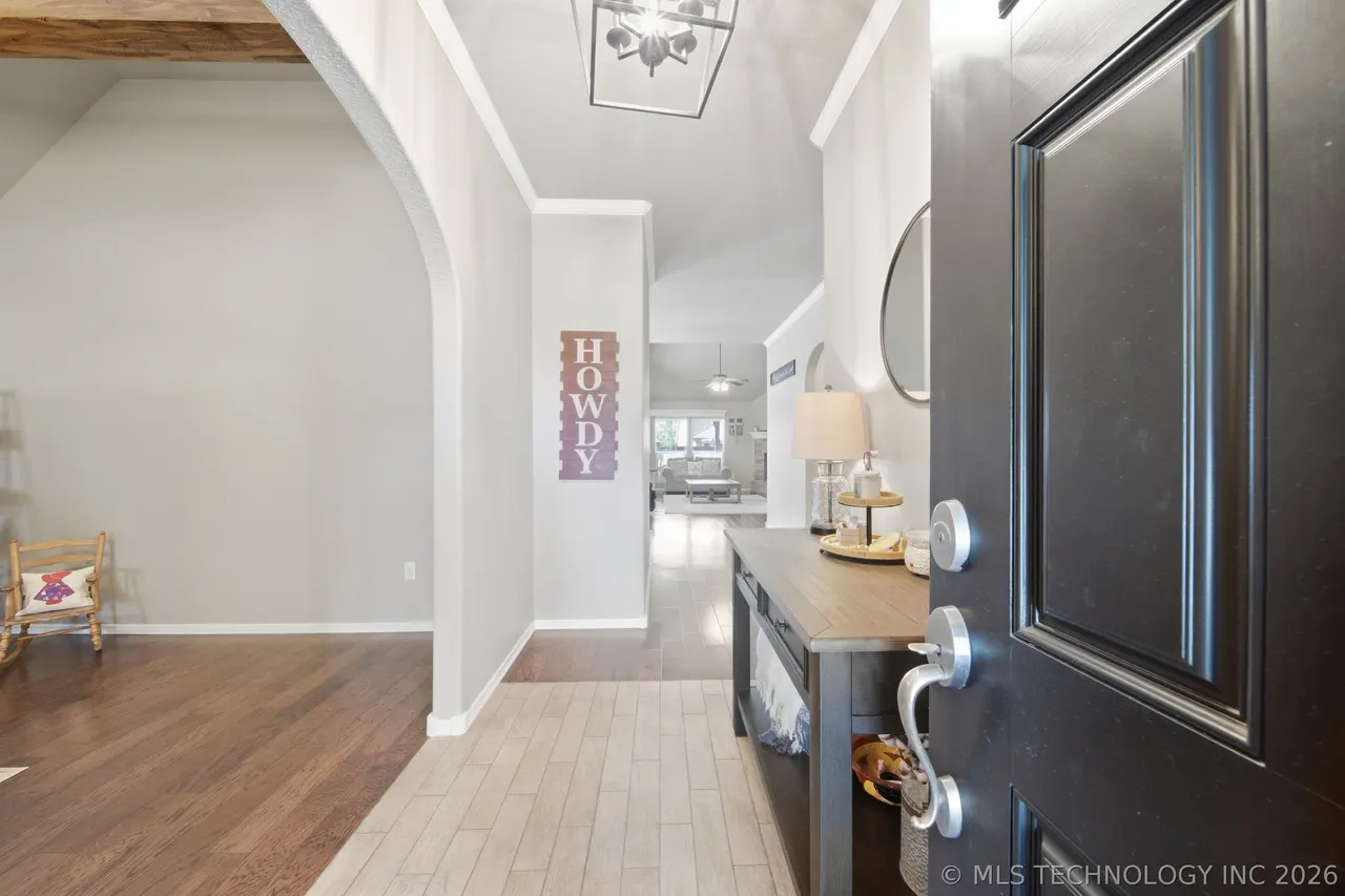 Photo 4 — 2024 E 133rd Court, Bixby, OK 74008
