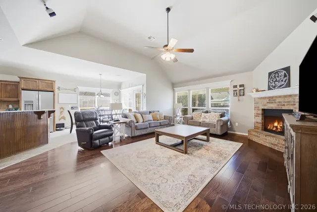 Photo 8 — 2024 E 133rd Court, Bixby, OK 74008