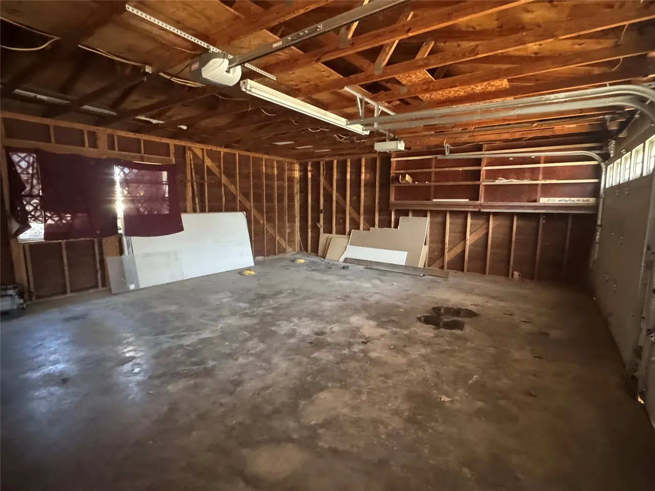 Photo 13 — 815 W Emberton, Hartshorne, OK 74547