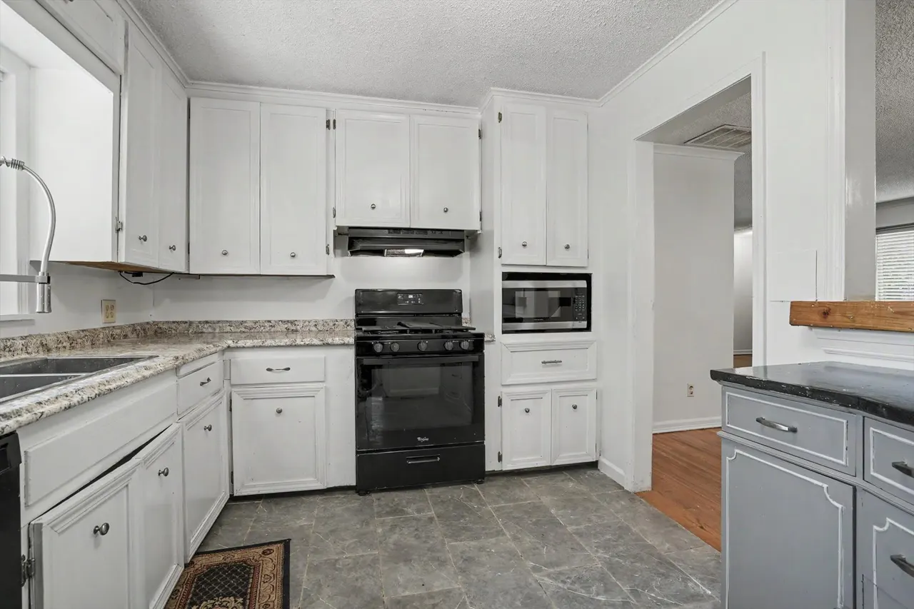 Photo 12 — 4029 S Vandalia Avenue, Tulsa, OK 74135