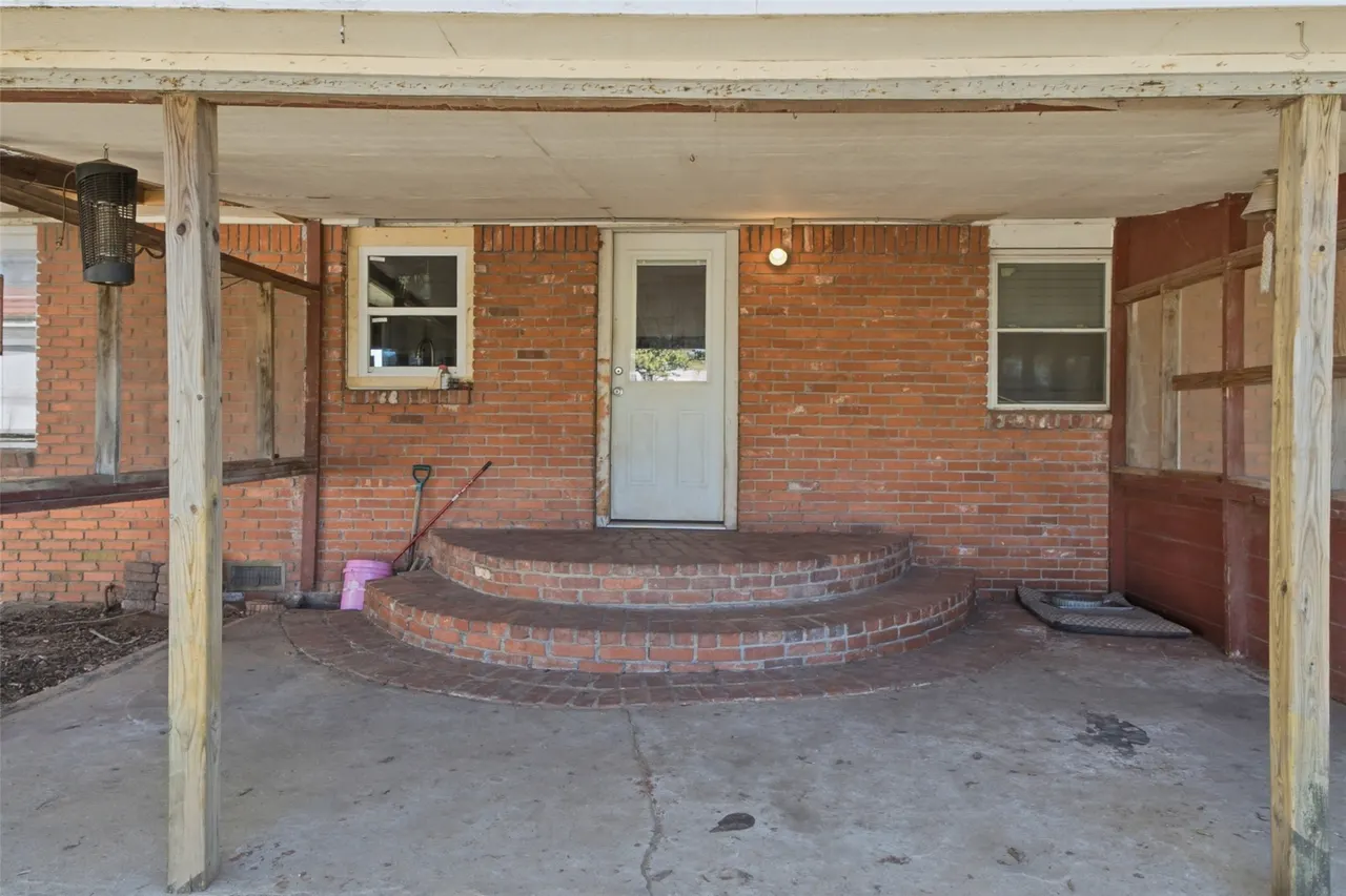 Photo 8 — 37235 E 241st Street S, Porter, OK 74454