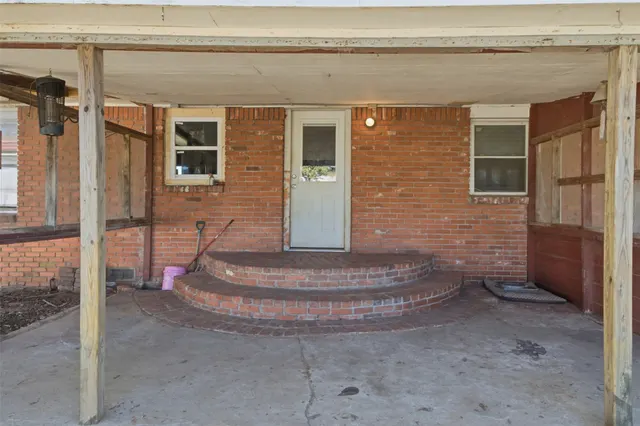 Photo 8 — 37235 E 241st Street S, Porter, OK 74454