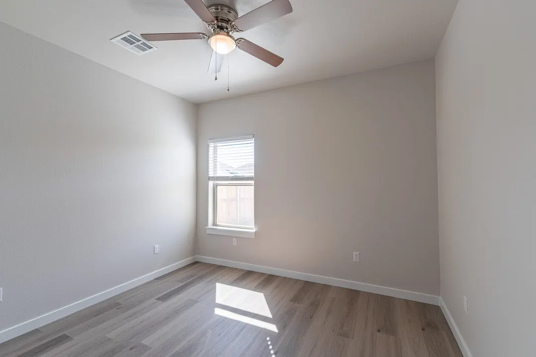 Photo 17 — 194 Premier Street, Durant, OK 74701
