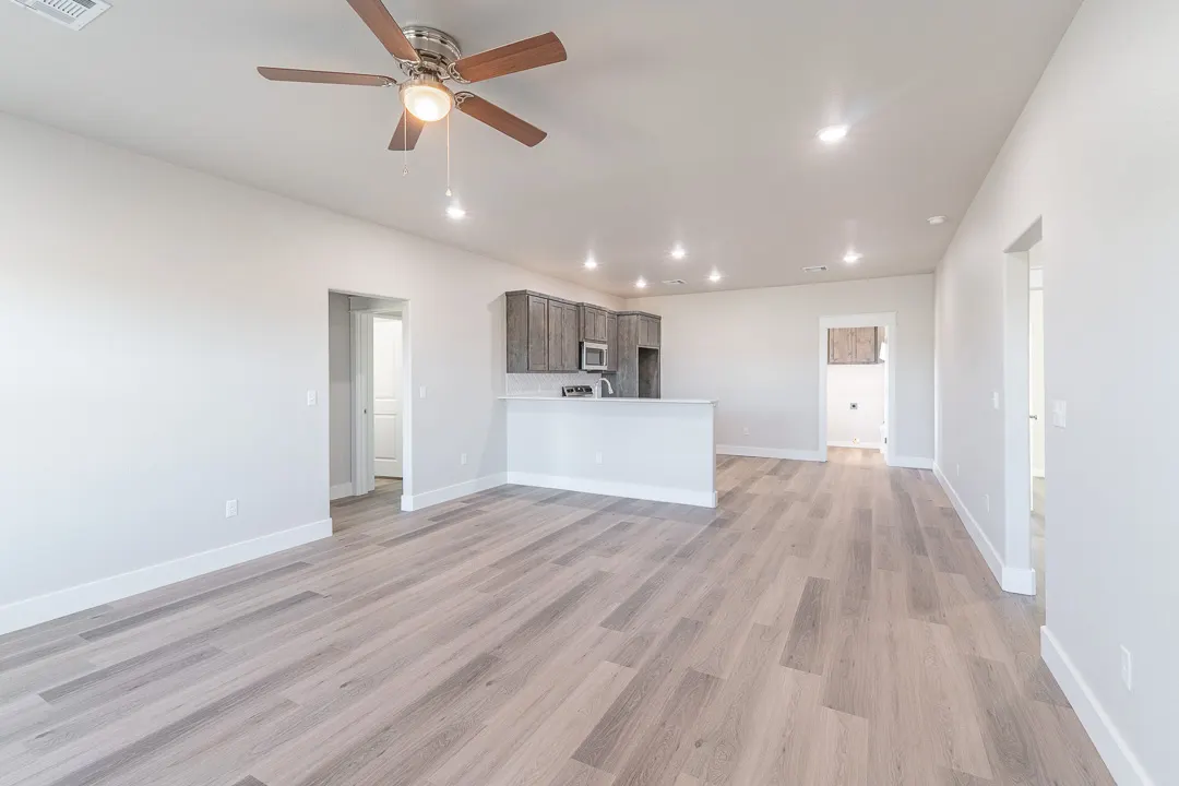 Photo 3 — 194 Premier Street, Durant, OK 74701