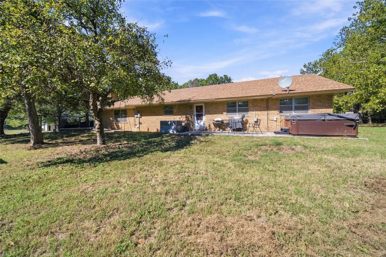 Photo 37 — 372099 E 1000 Road, Castle, OK 74833