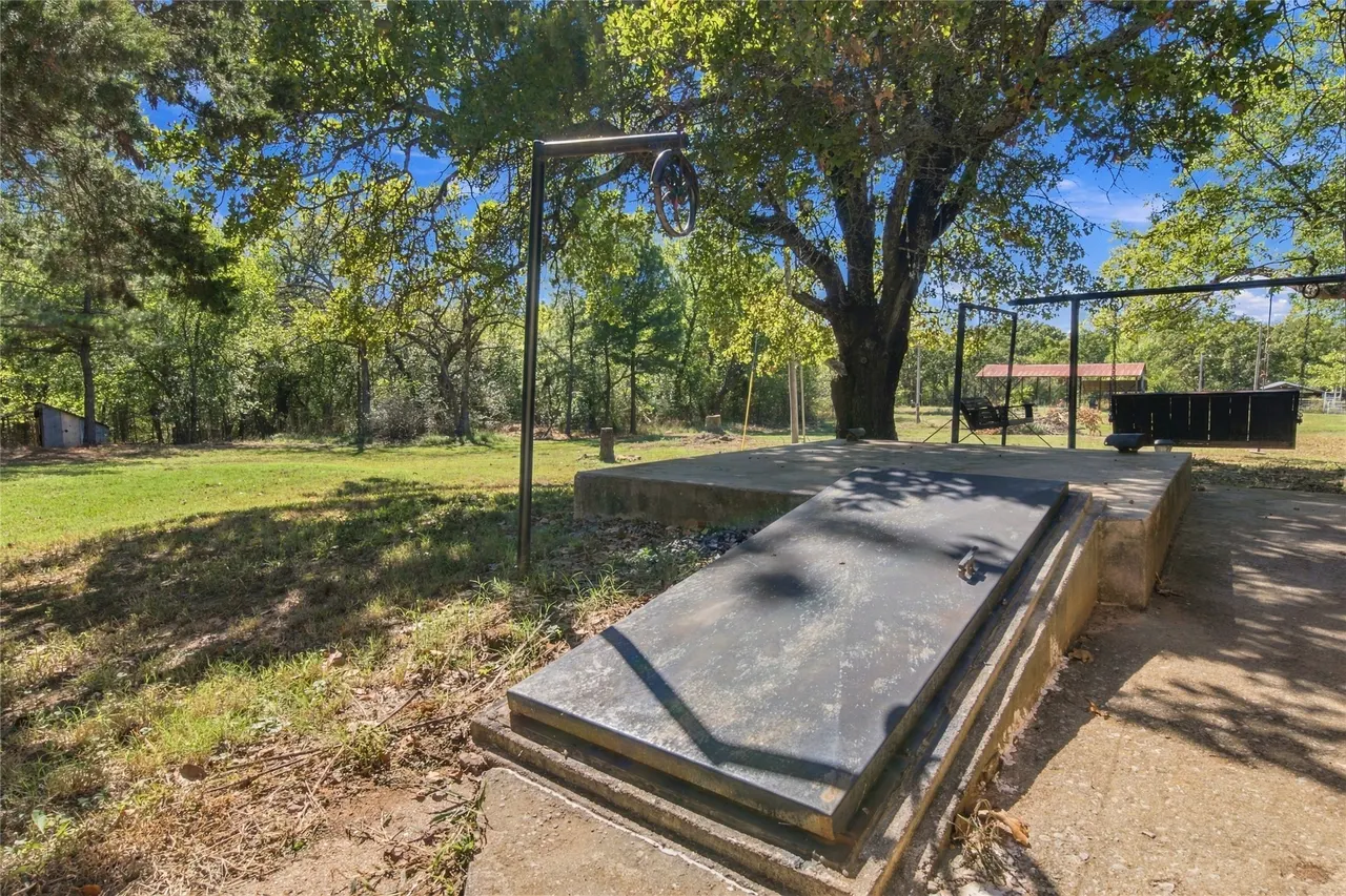 Photo 39 — 372099 E 1000 Road, Castle, OK 74833