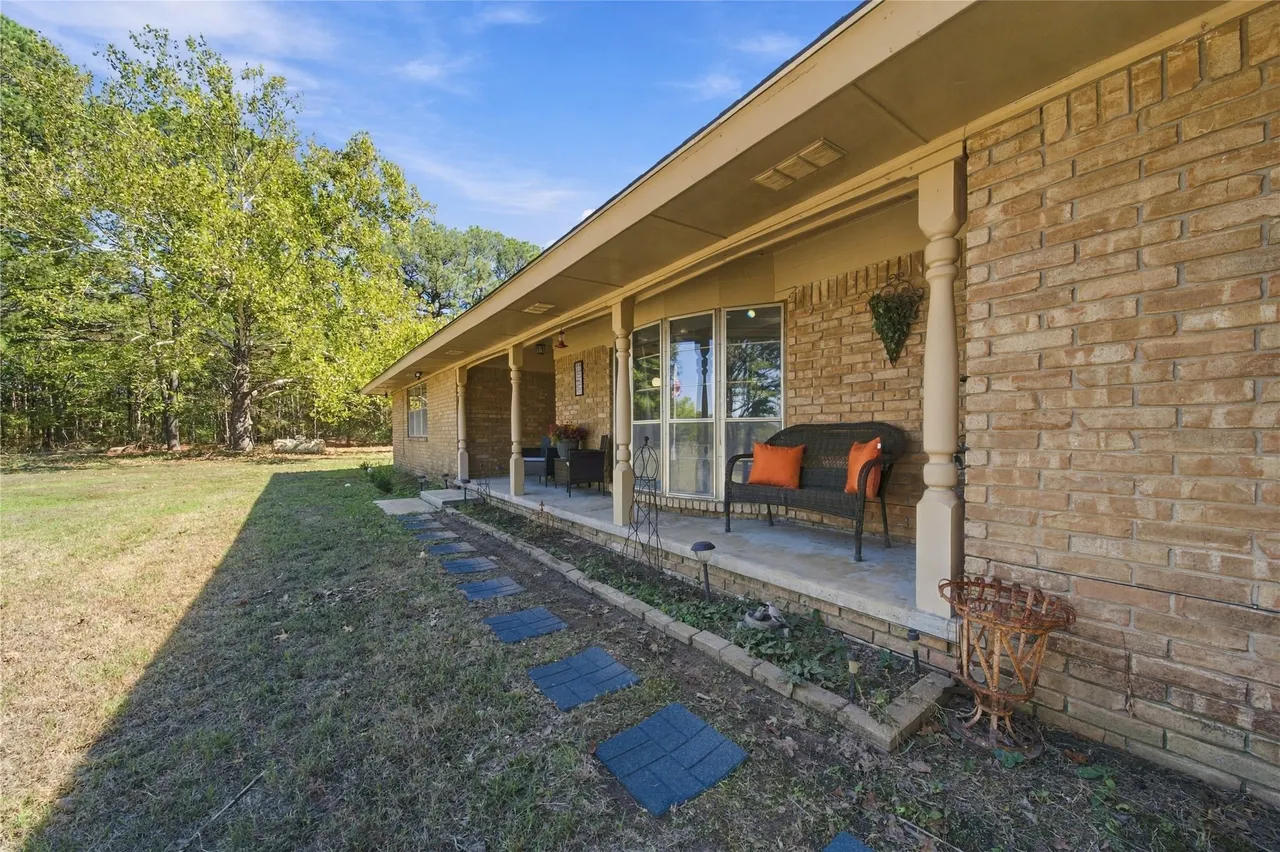Photo 11 — 372099 E 1000 Road, Castle, OK 74833