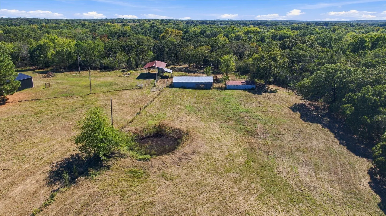 Photo 47 — 372099 E 1000 Road, Castle, OK 74833