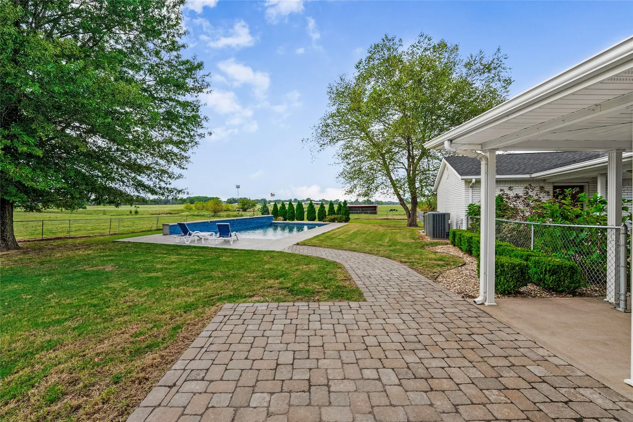 Photo 43 — 815 W 90th Street, Wagoner, OK 74467