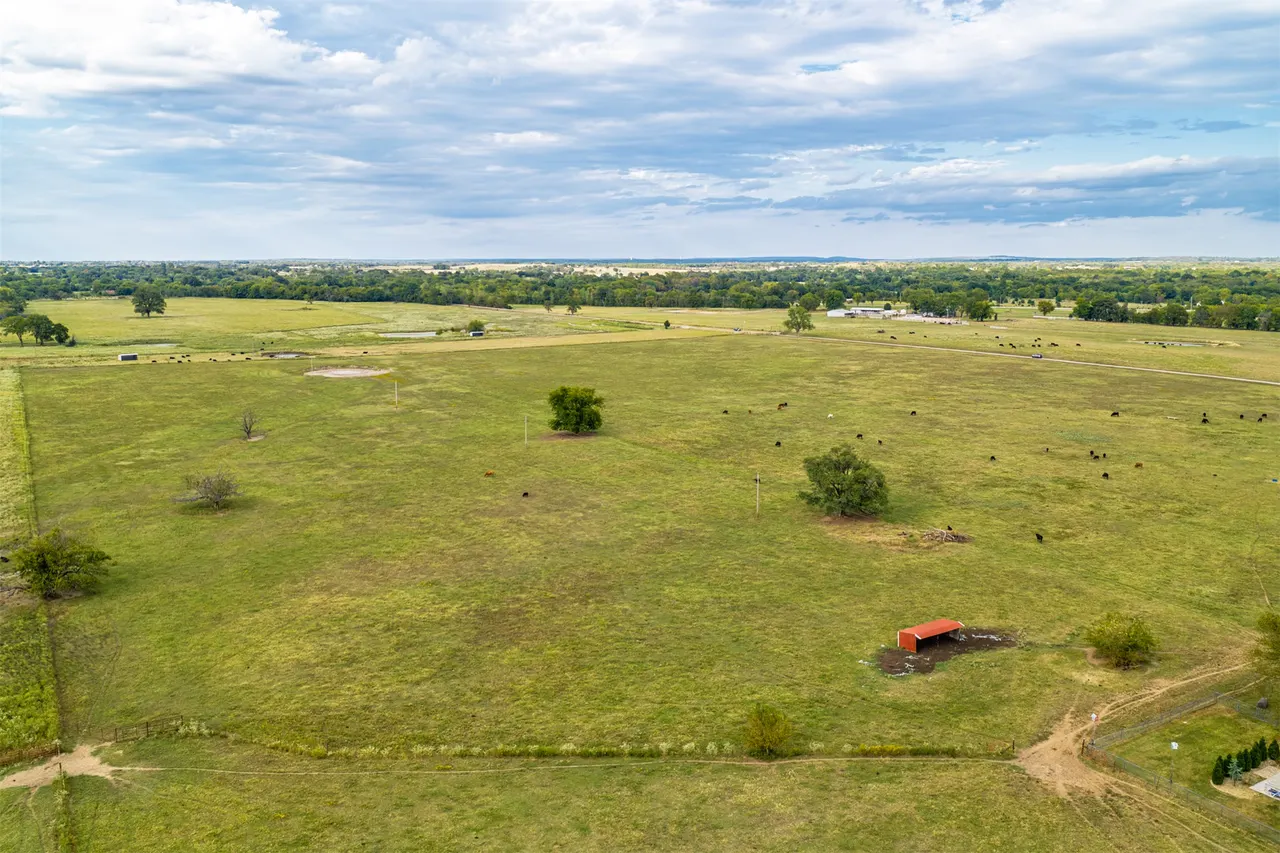 Photo 92 — 815 W 90th Street, Wagoner, OK 74467