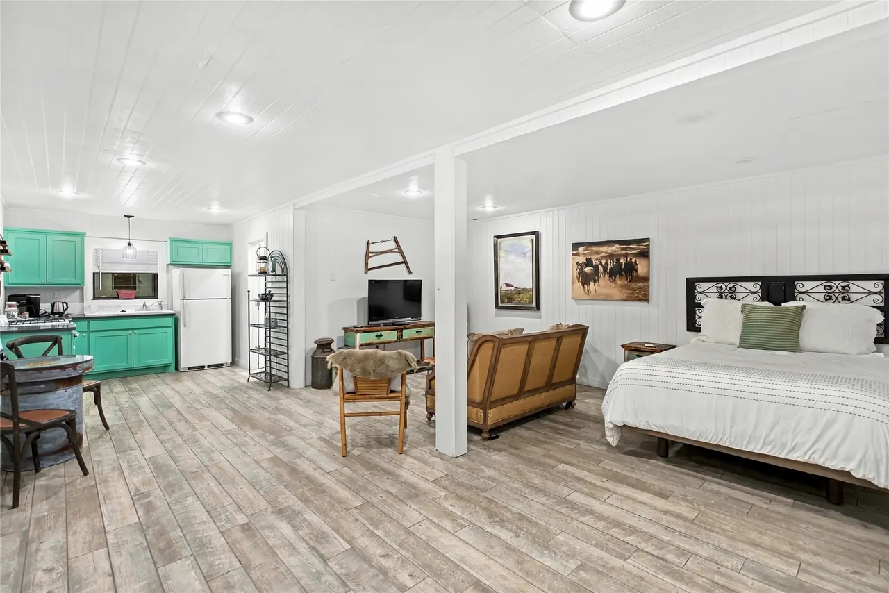 Photo 58 — 815 W 90th Street, Wagoner, OK 74467