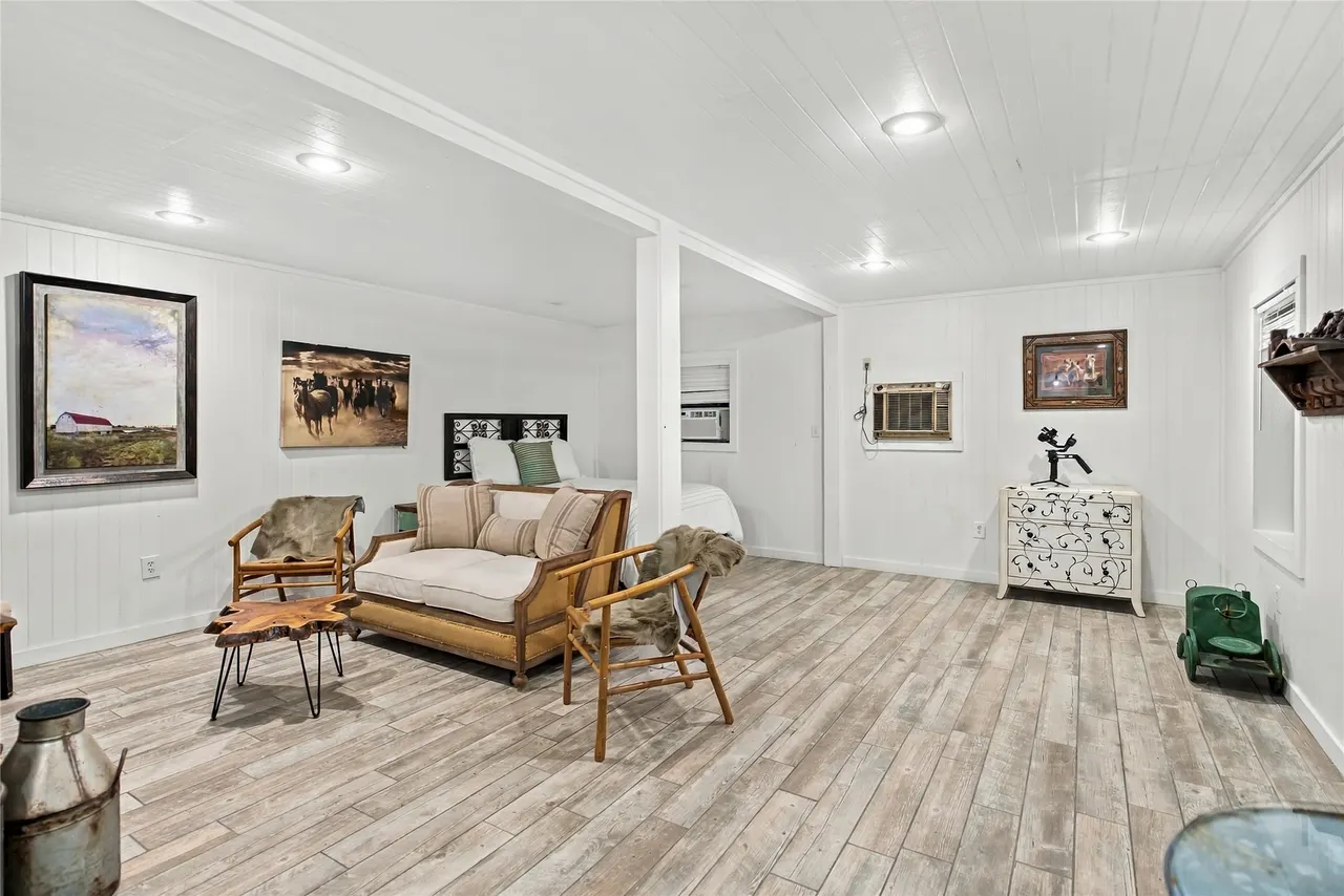 Photo 61 — 815 W 90th Street, Wagoner, OK 74467