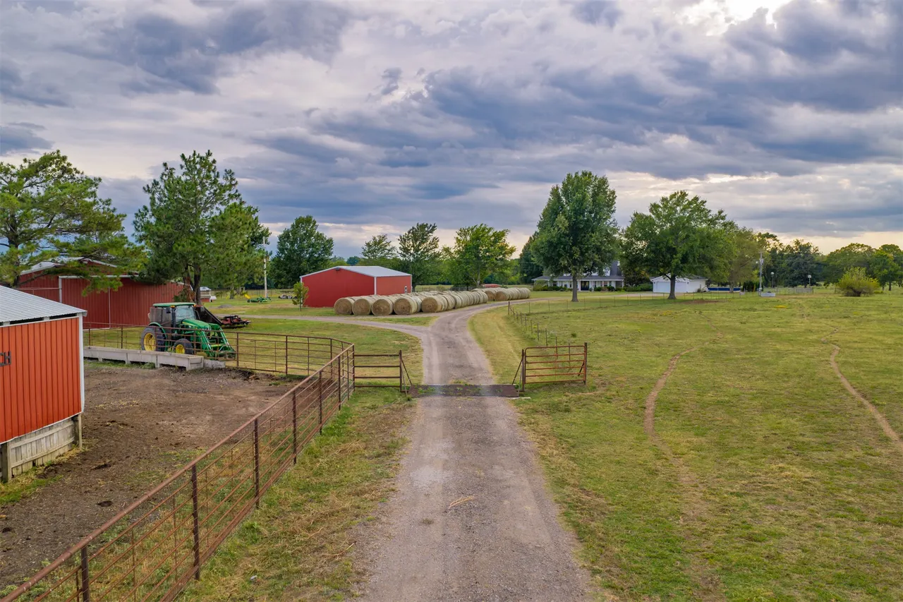 Photo 71 — 815 W 90th Street, Wagoner, OK 74467