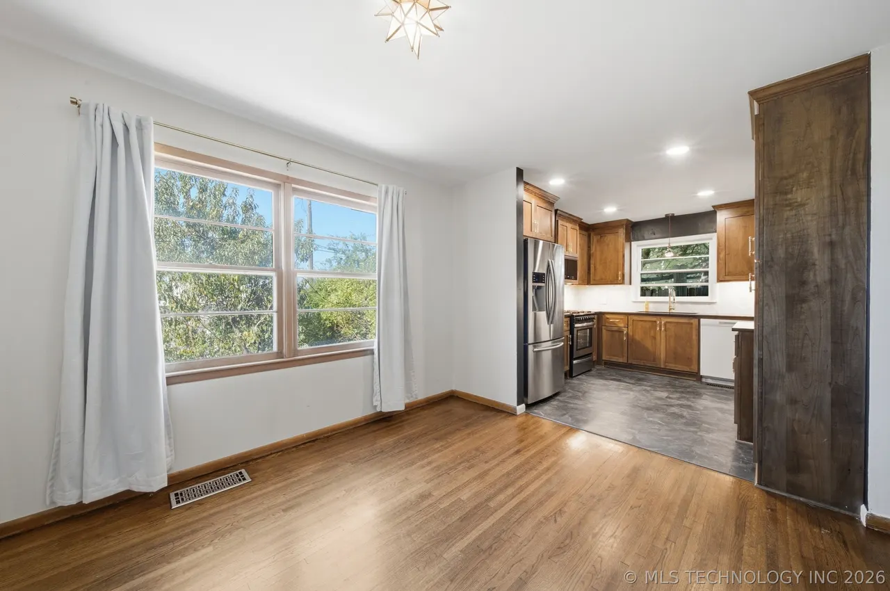 Photo 8 — 1710 S Lakewood Avenue, Tulsa, OK 74112