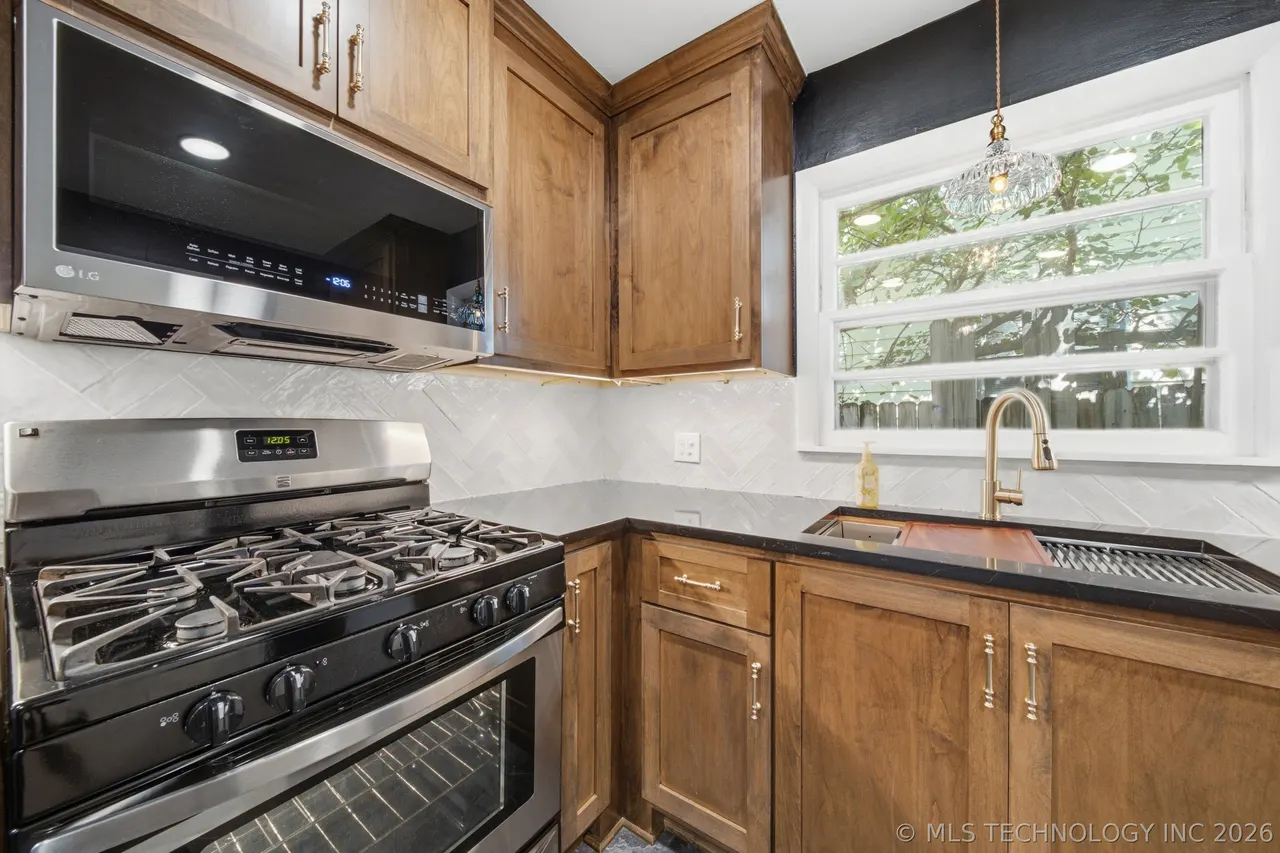 Photo 15 — 1710 S Lakewood Avenue, Tulsa, OK 74112
