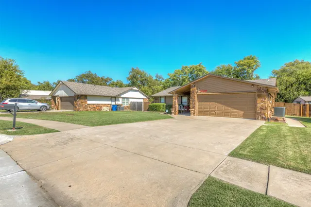 Photo 5 — 3129 S 140th EastAvenue, Tulsa, OK 74134