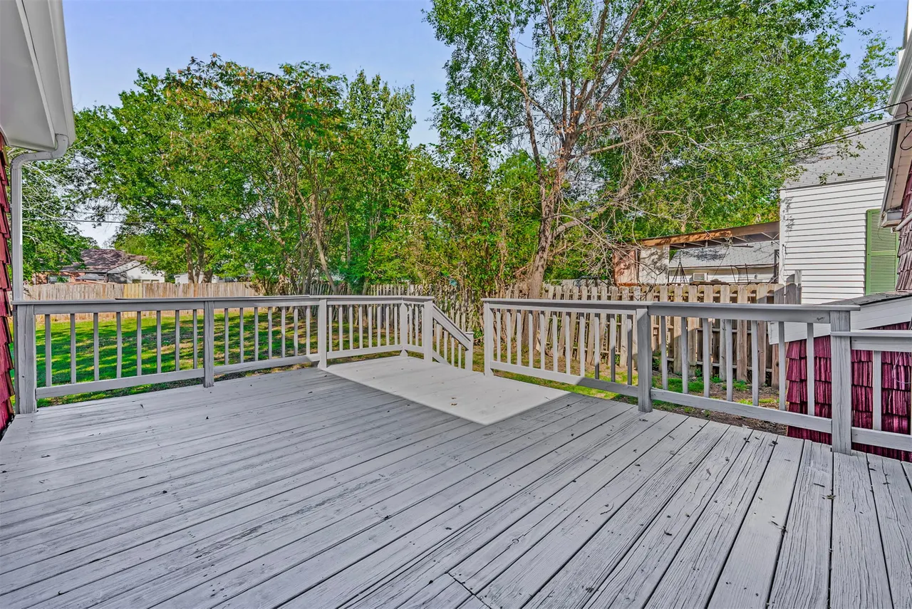 Photo 32 — 2015 S Dewey Avenue, Bartlesville, OK 74003