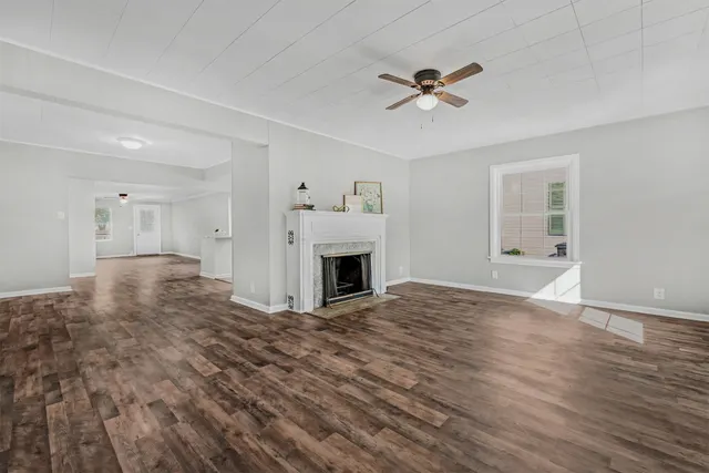 Photo 4 — 2015 S Dewey Avenue, Bartlesville, OK 74003