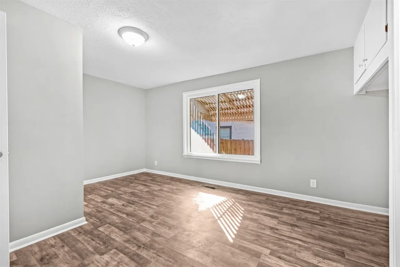 Photo 19 — 2015 S Dewey Avenue, Bartlesville, OK 74003