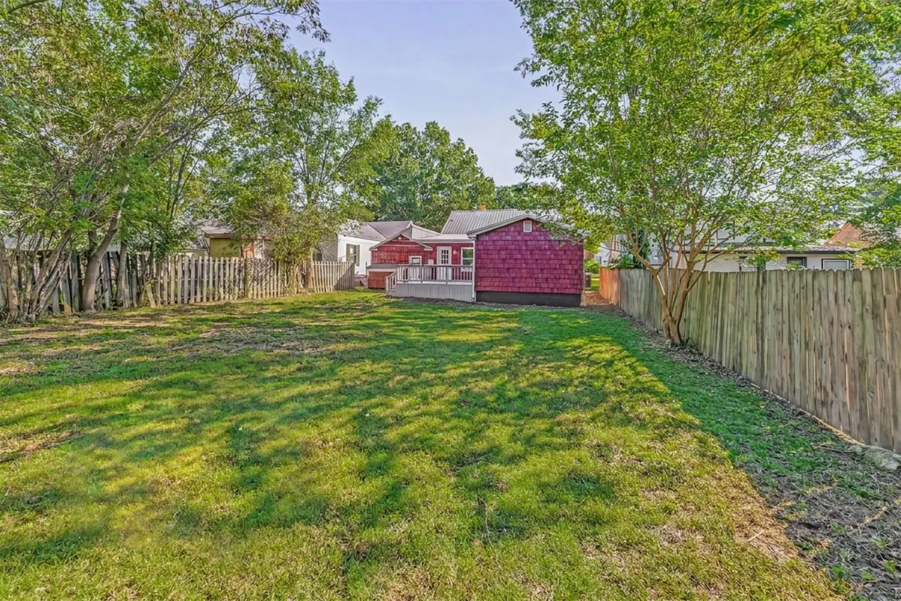 Photo 34 — 2015 S Dewey Avenue, Bartlesville, OK 74003