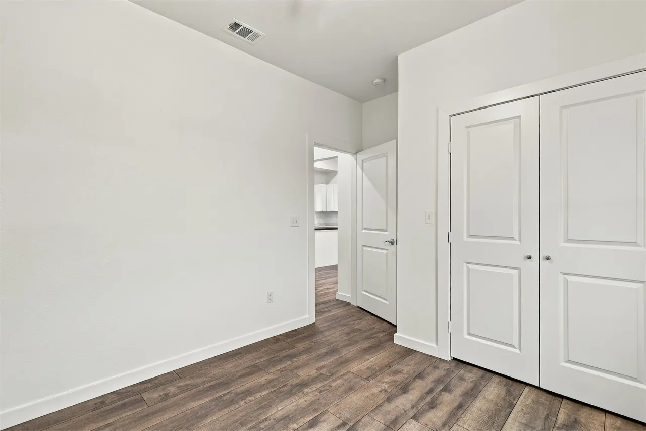 Photo 10 — 21 Redbird Lane, Colbert, OK 74733