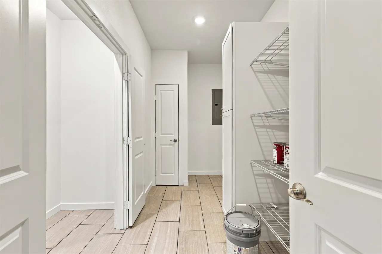 Photo 13 — 21 Redbird Lane, Colbert, OK 74733