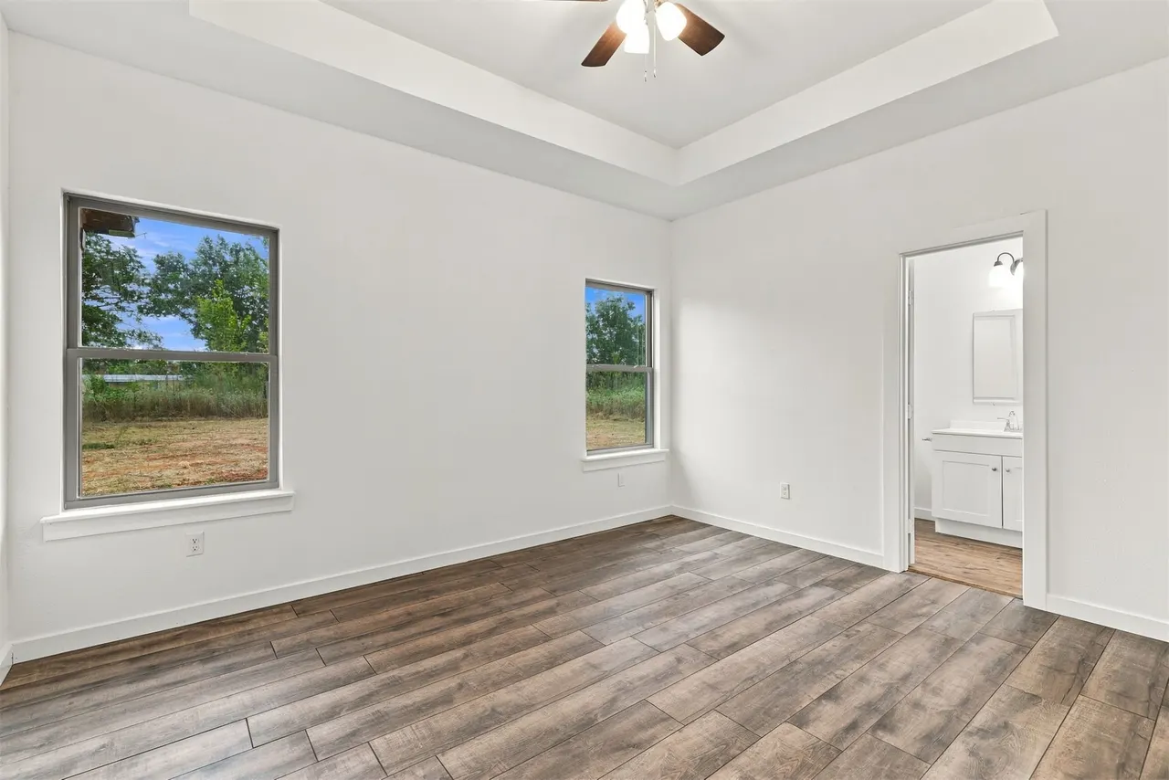 Photo 15 — 21 Redbird Lane, Colbert, OK 74733