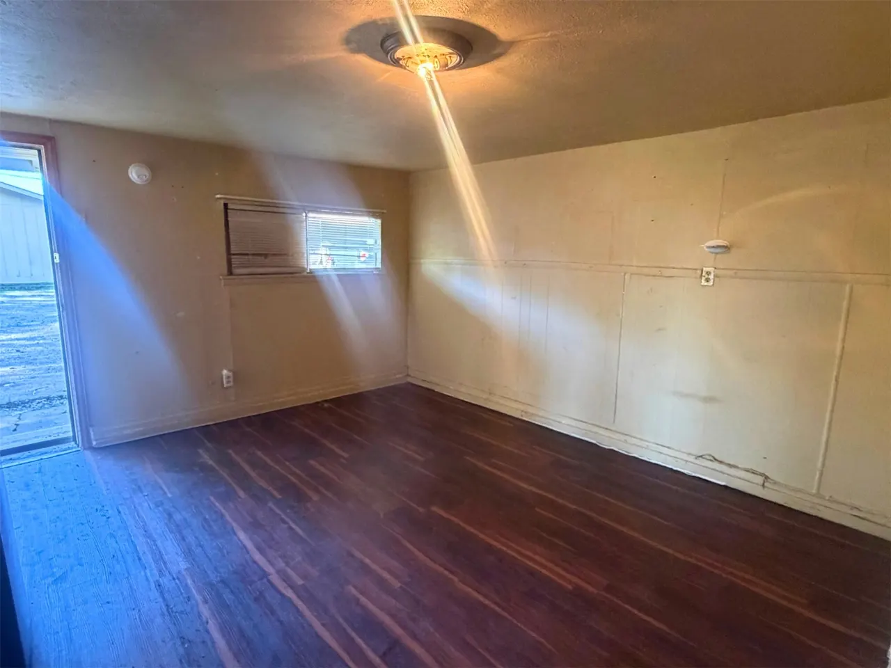 Photo 17 — 104 S Veterans Drive E, Coalgate, OK 74538