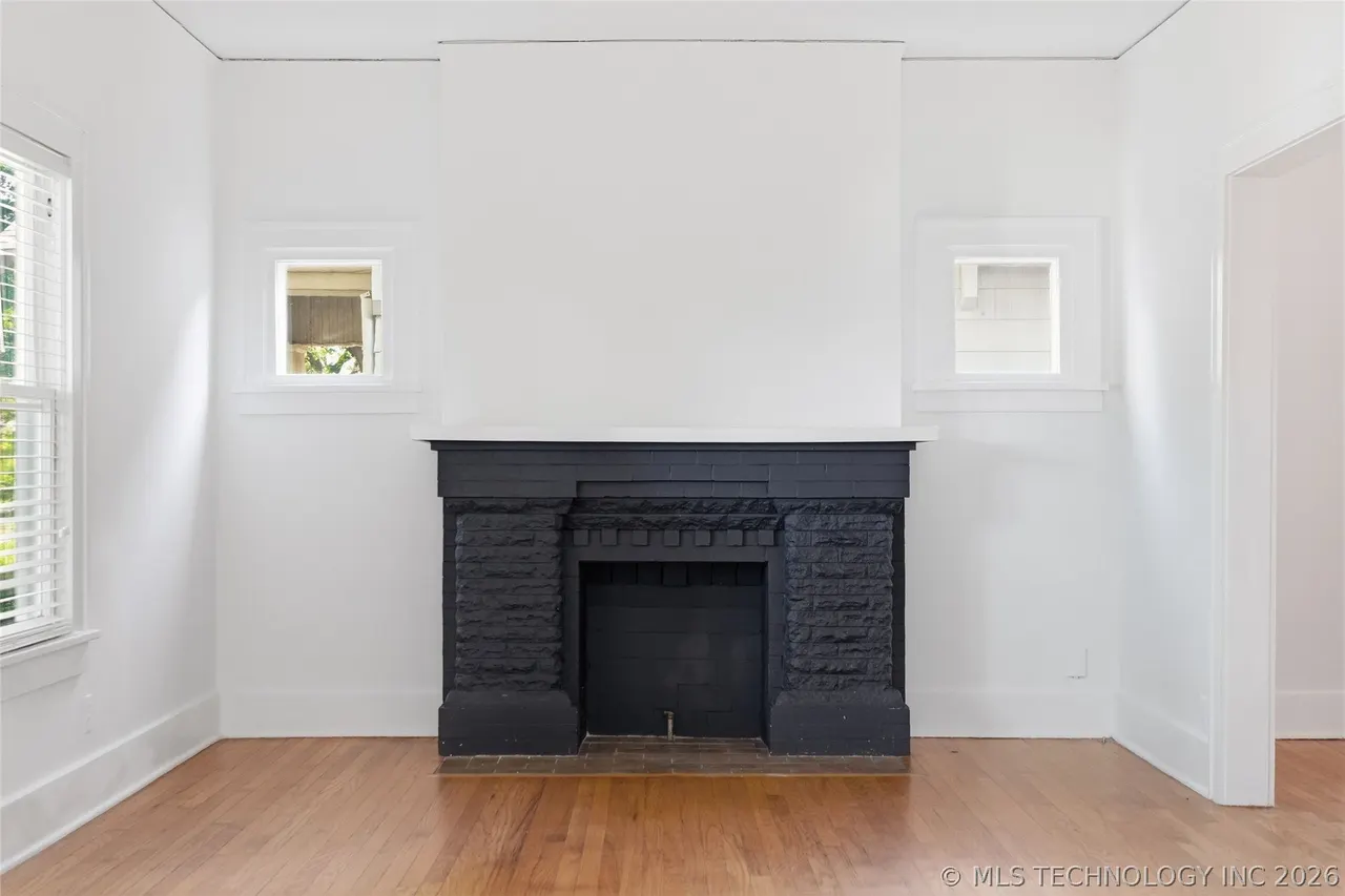 Photo 12 — 1527 S Yorktown Avenue, Tulsa, OK 74104