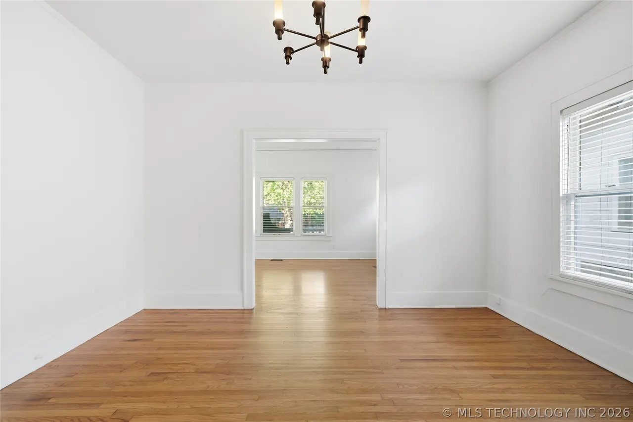 Photo 23 — 1527 S Yorktown Avenue, Tulsa, OK 74104