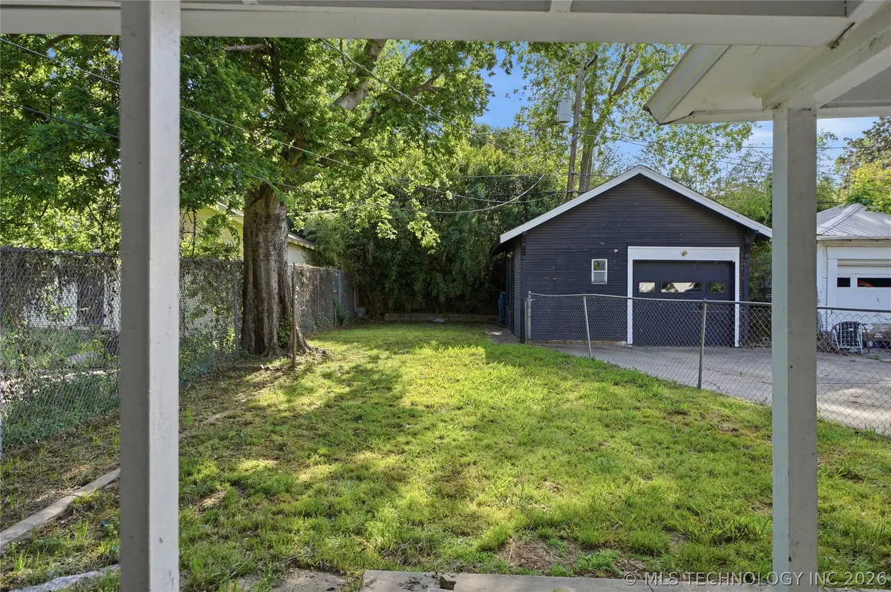 Photo 34 — 1527 S Yorktown Avenue, Tulsa, OK 74104