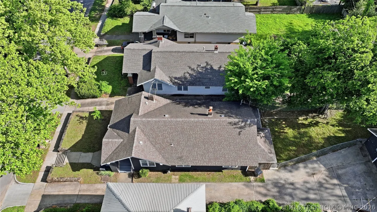 Photo 35 — 1527 S Yorktown Avenue, Tulsa, OK 74104