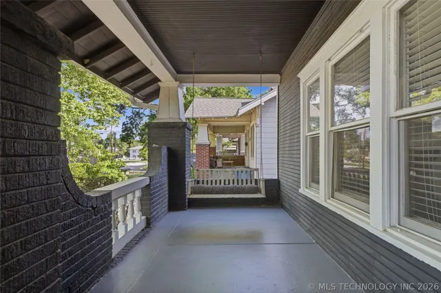 Photo 4 — 1527 S Yorktown Avenue, Tulsa, OK 74104