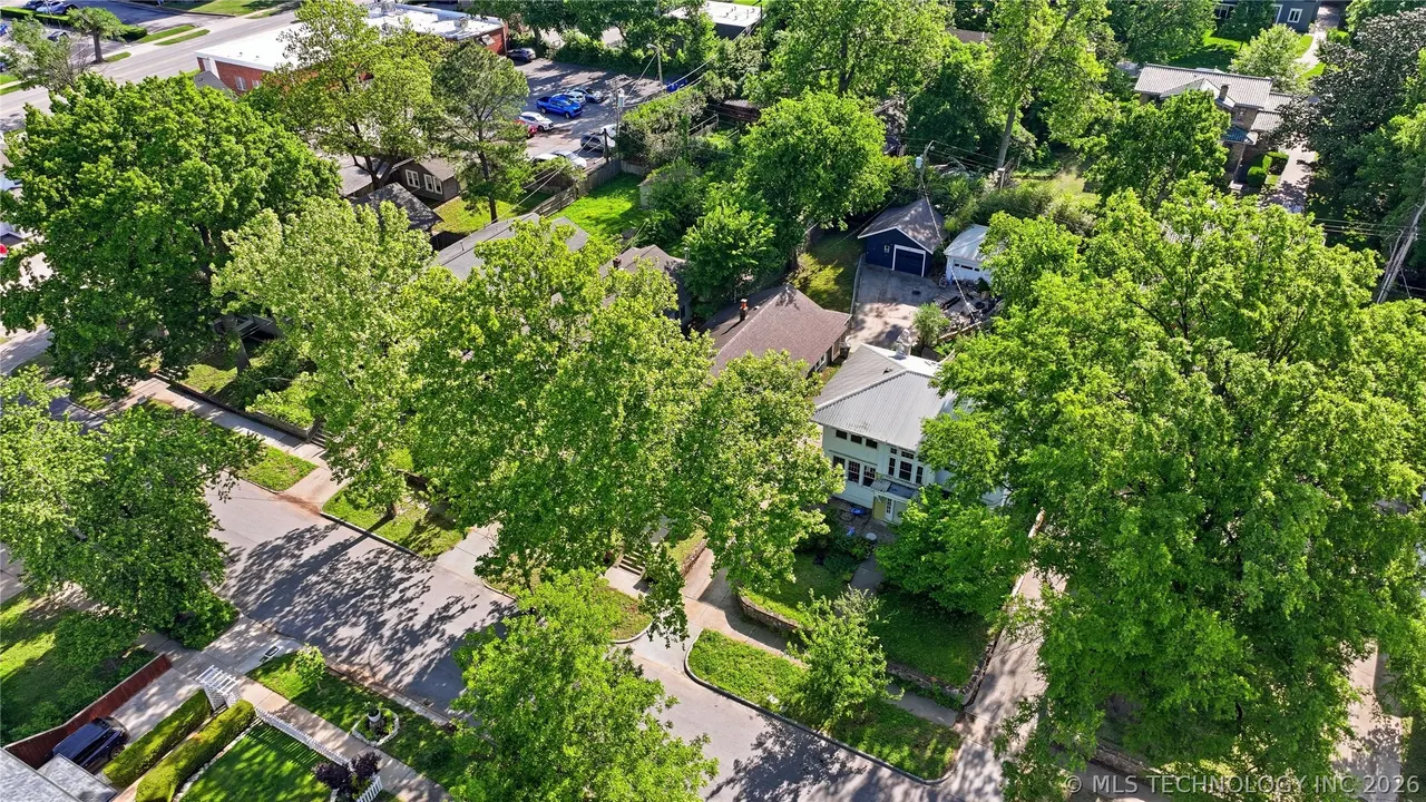 Photo 37 — 1527 S Yorktown Avenue, Tulsa, OK 74104