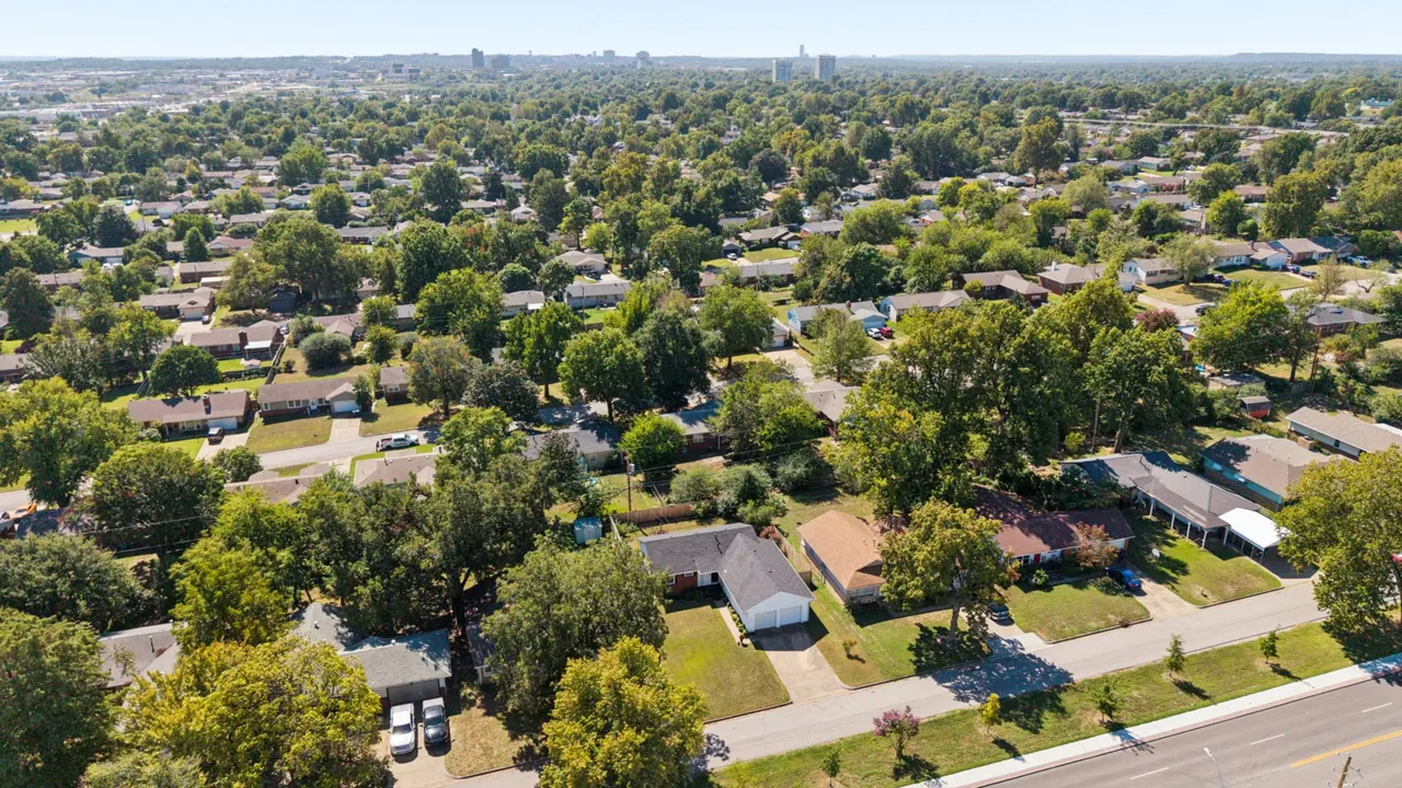 Photo 29 — 6112 E 21st Street, Tulsa, OK 74114