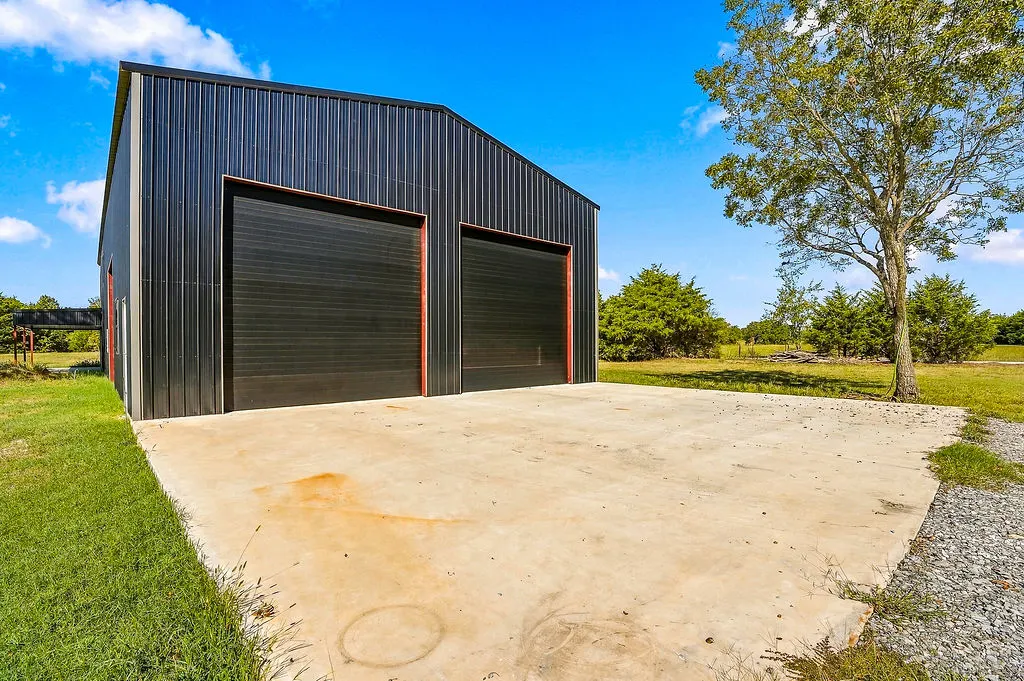 Photo 4 — 14031 Highway 99, Konawa, OK 74849