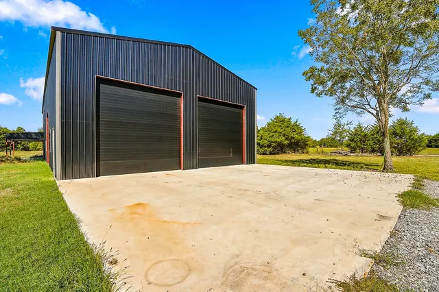 Photo 4 — 14031 Highway 99, Konawa, OK 74849
