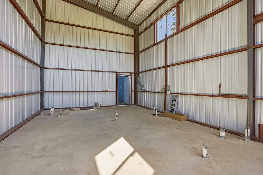 Photo 9 — 14031 Highway 99, Konawa, OK 74849