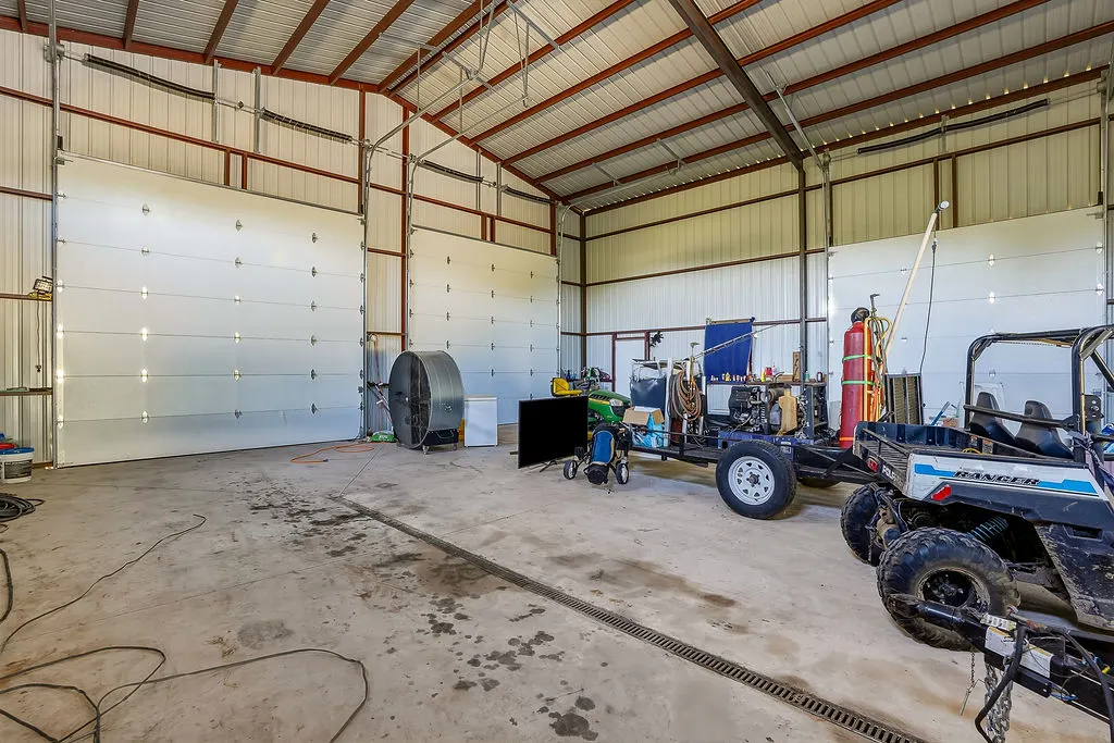 Photo 13 — 14031 Highway 99, Konawa, OK 74849