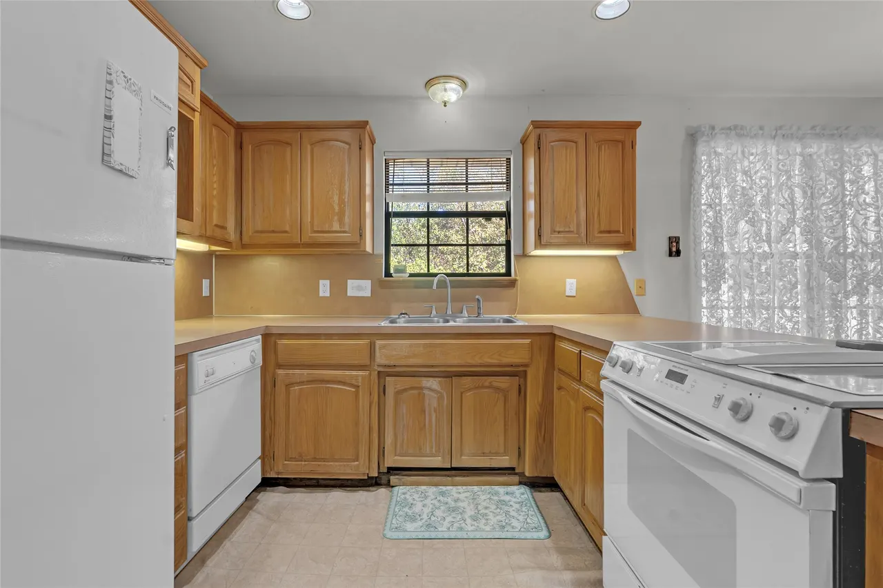 Photo 6 — 20287 S 417th WestAvenue, Bristow, OK 74010