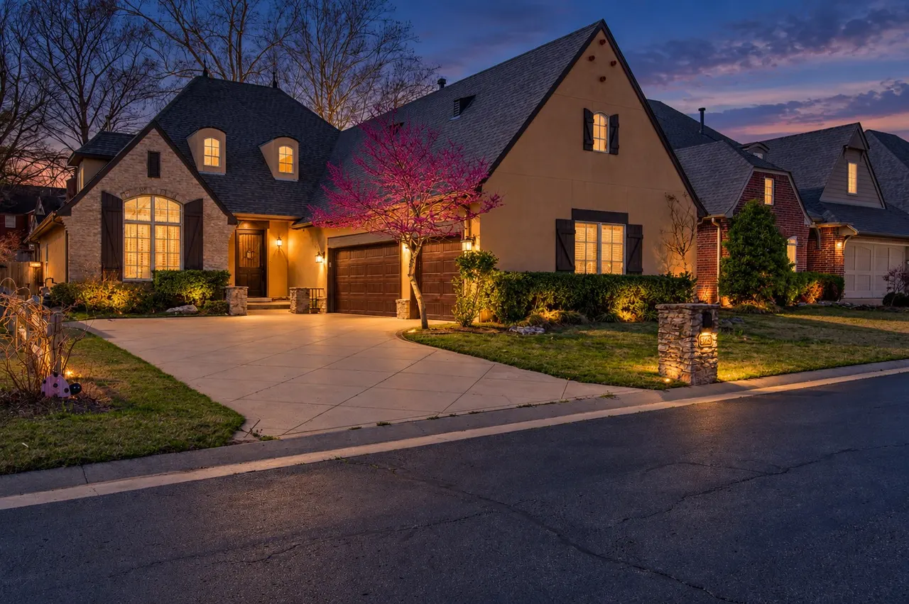 Front exterior — 9728 S 75th East Avenue, Tulsa, OK 74133