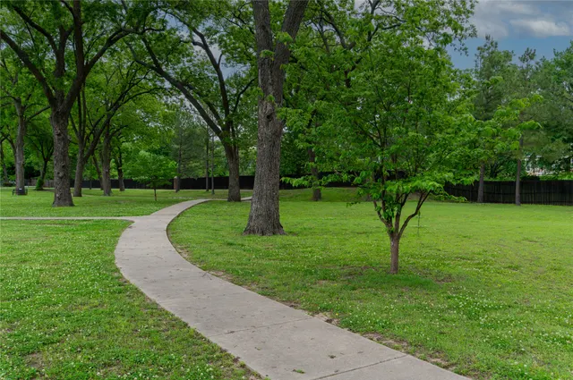Photo 5 — 9728 S 75th East Avenue, Tulsa, OK 74133