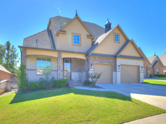 Photo 2 — 4744 E 143rd Court S, Bixby, OK 74008